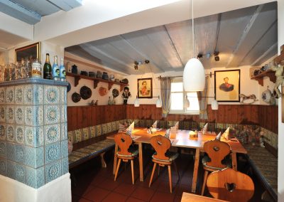 Sanders Steakhaus König Ludwig Zimmer links jeweils bis 20 Pers